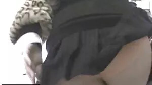 Mofos: ஏமாற்றும் இண்டிகா மன்றோ தனது BF இன் சகோதரனை PornHD இல் உறிஞ்சி உண்கிறார்