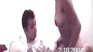 இரவில் ஸ்டெப்சிஸ்டரின் BFFக்கு கால் லாங் டாங்