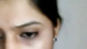 சொத்து செக்ஸ்: பெரிய நேச்சுரல் டிட்ஸ் ஏஜென்ட் ஸ்கைலர் வோக்ஸ் பேங்க்ஸ் கிளையண்ட் சோபாவில் பார்ன்எச்டியில்
